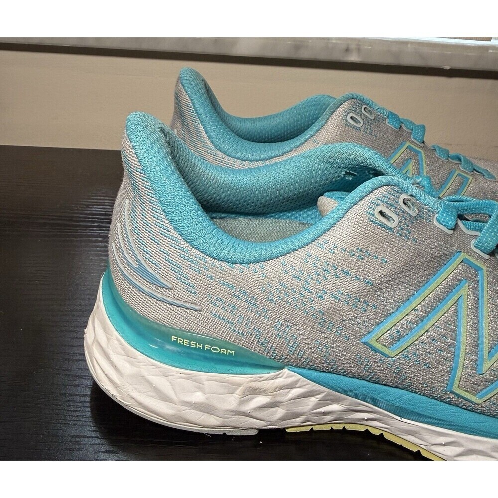 New Balance Womens 880 V11 Cyclone Fresh Foam Athletic Shoes Grey Blue Size 7.5 - Picture 5 of 9